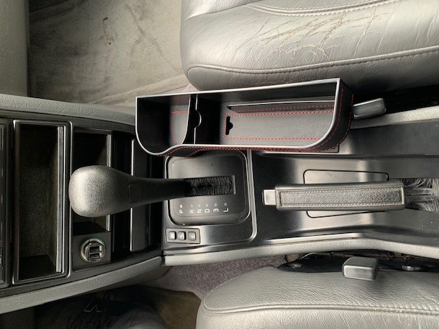 Cupholder 1.jpg
