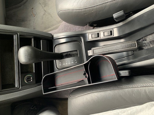 Cupholder 2.jpg