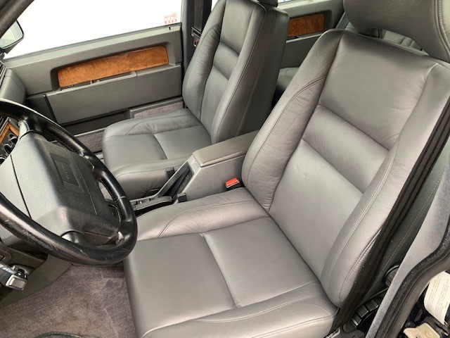 Przód od strony kierowcy