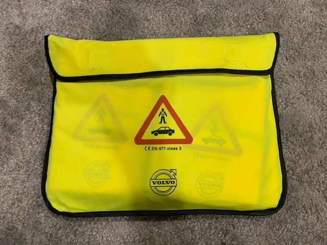 Kamizelki Volvo 2.jpg