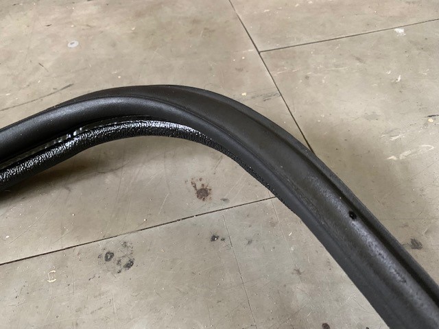 Uszczelka drzwi 2.jpg