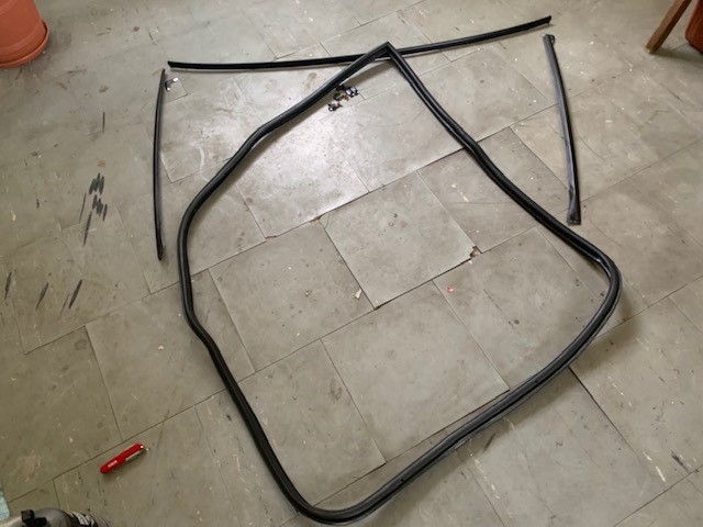 Listwy i uszczelka.jpg